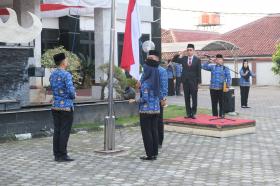 Bapenda Lampung melakukan kegiatan upacara memperingati Hari Kemerdekaan ke-78 Republik Indonesia.